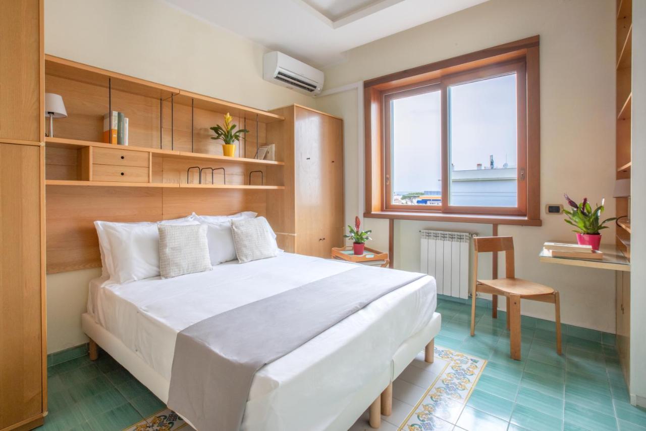 Sorrentovibes - Family Home With Terrace & Amazing View In Sorrento Center Esterno foto